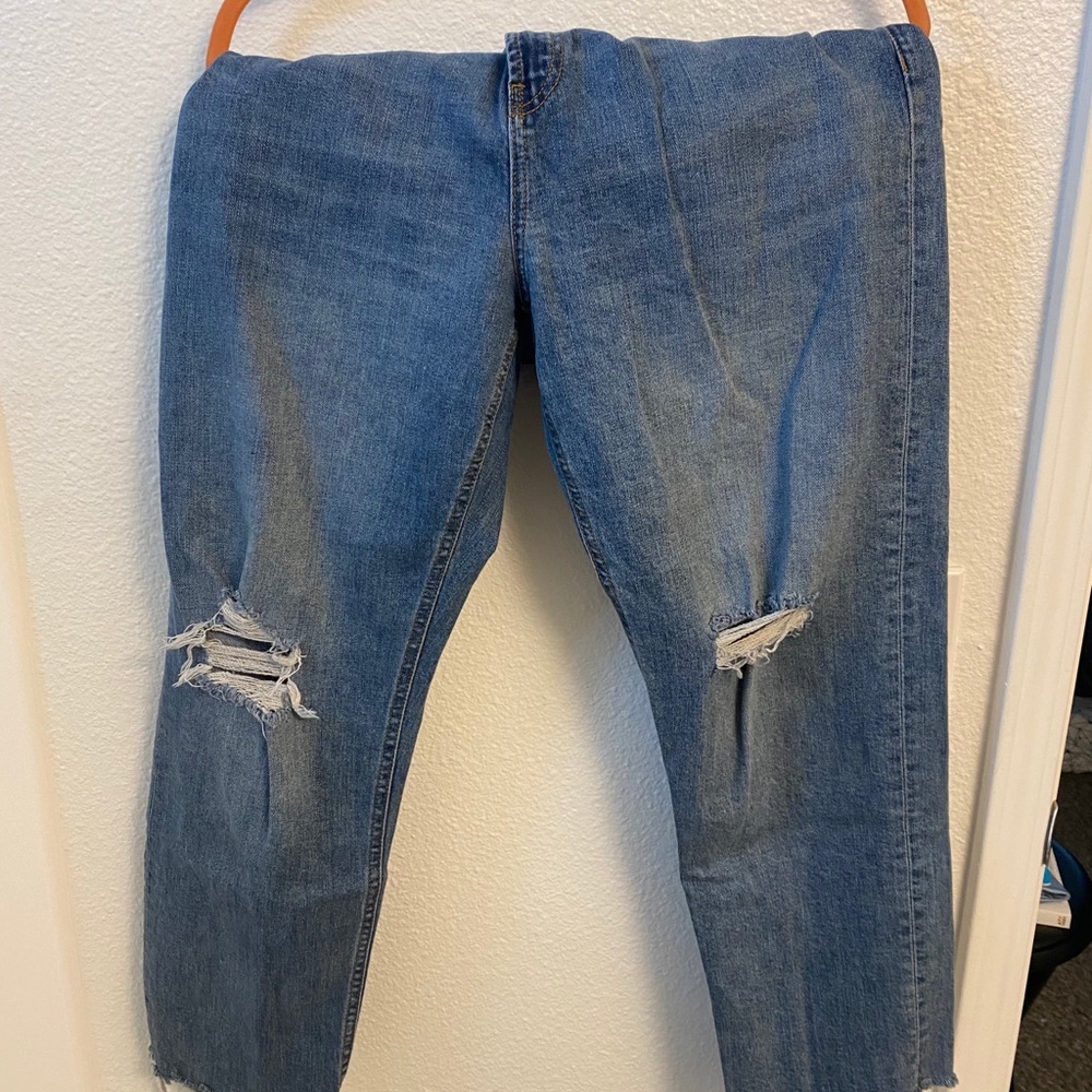 Gap High Rise Straight Leg Denim Ripped Knees